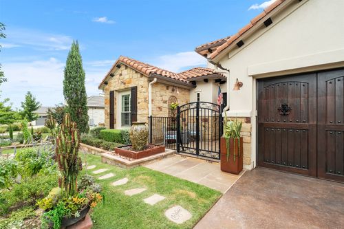 209 Cimarron Hills Trl E, Georgetown, TX, 78628-6965 | Card Image