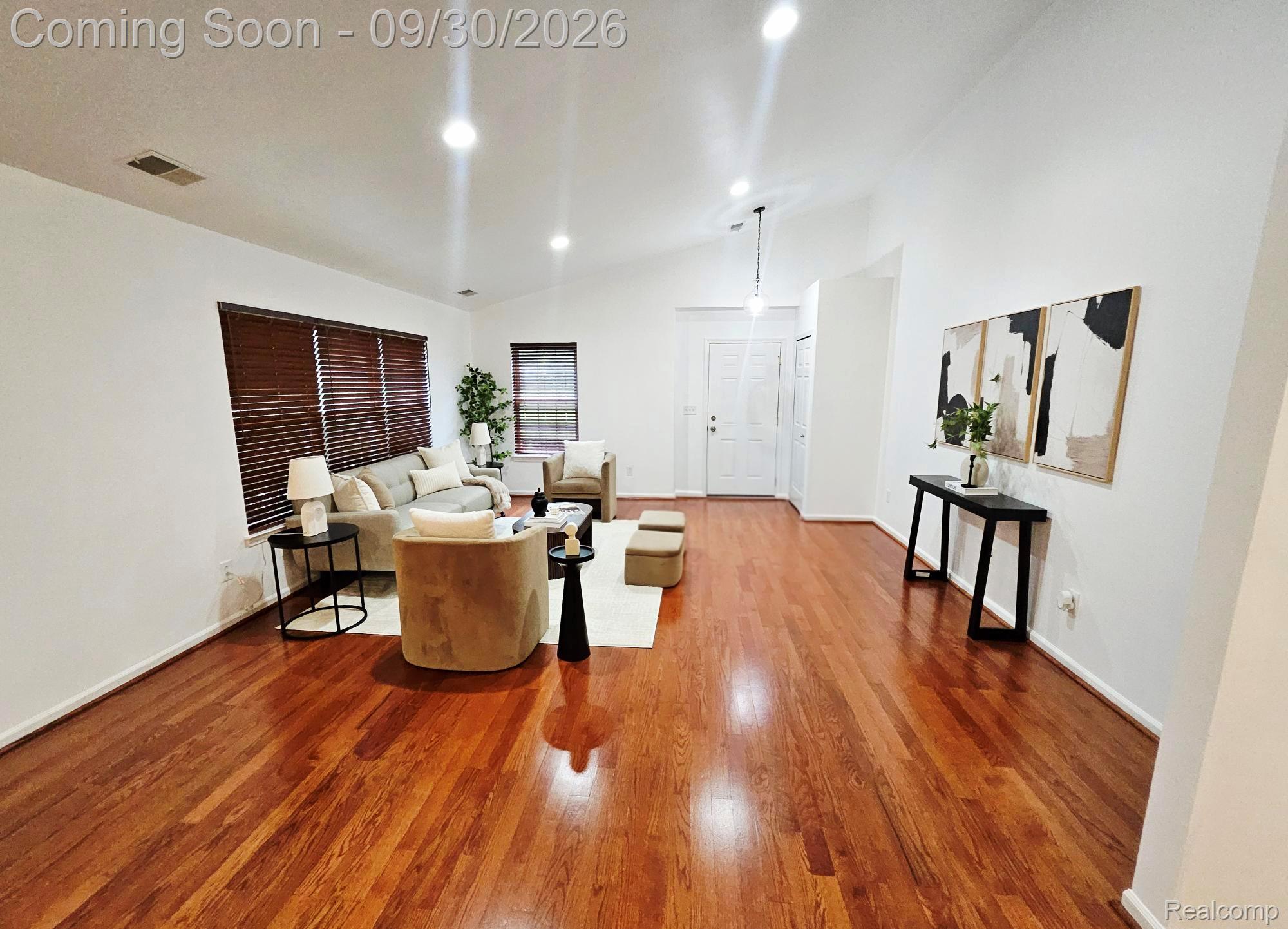 Residential Lease in Van Buren Charter Township 3