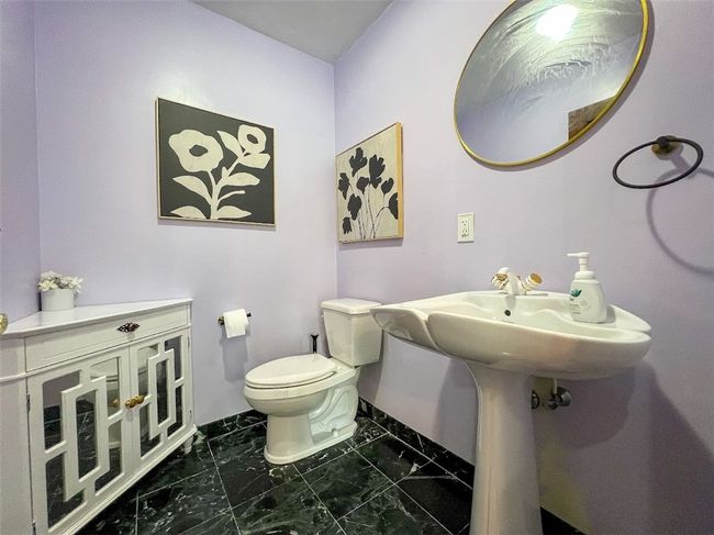 1563 Garvin Rd, House other with 4 bedrooms, 6 bathrooms and 3 parking in Cranberry Twp PA | Image 25
