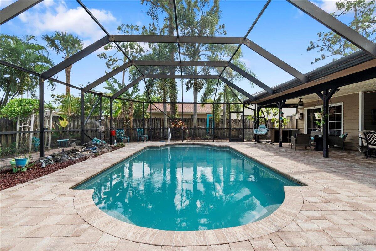 Stirrup Ln, Wellington, FL 33414
