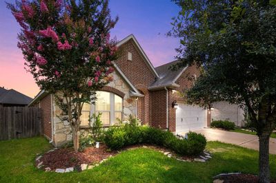 2507 Atwater Ridge Ct, House other with 3 bedrooms, 2 bathrooms and null parking in Richmond TX | Image 3