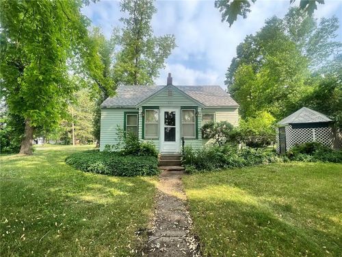 107 5th St, Donnelly, MN, 56235 | Card Image