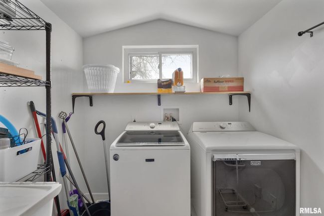 2149 W 30 Th St, House other with 3 bedrooms, 3 bathrooms and null parking in Davenport IA | Image 22