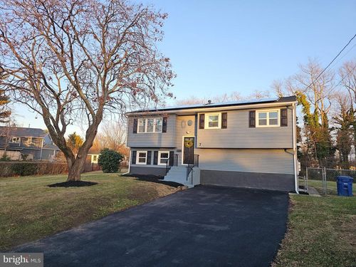 7 Seeley Dr, Westampton, NJ, 08060-2317 | Card Image