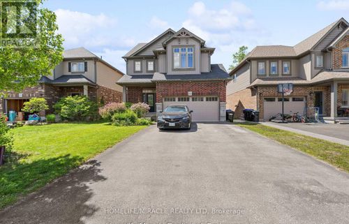 32 Carleton Trail, Beeton, ON, L0G1A0 | Card Image