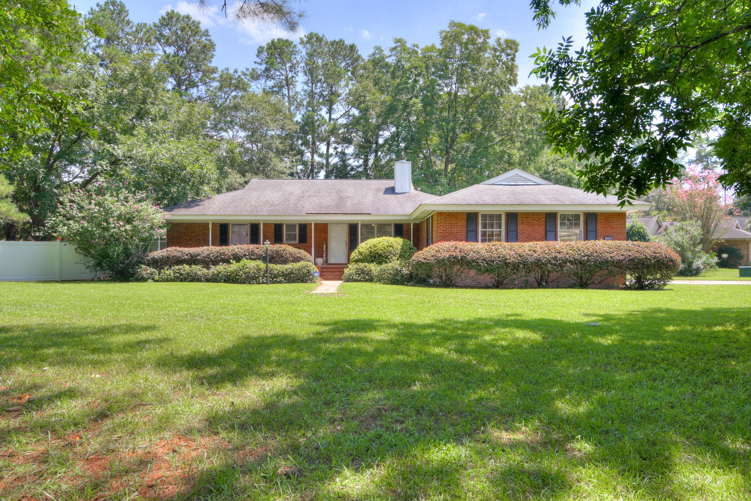 Old Ellis Sq, Aiken, SC 29803