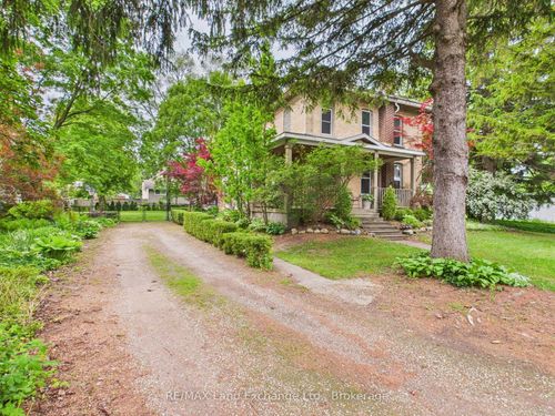 20 Queen St, Ripley, ON, N0G2R0 | Card Image