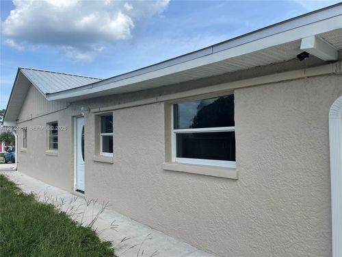 b-4617 Navarre Ave, SEBRING, FL, 33872-2129 | Card Image