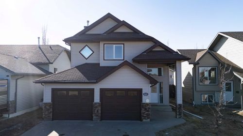10457 Royal Oaks Dr, Grande Prairie, AB, T8V8L5 | Card Image