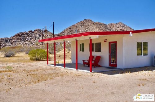 8490 Uphill Rd, Joshua Tree, CA, 92252 | Card Image