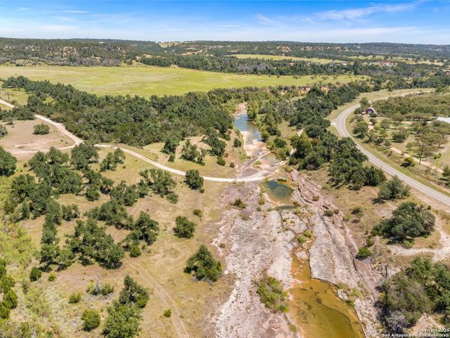 11890 Ranch Road 965, House other with 6 bedrooms, 4 bathrooms and null parking in Fredericksburg TX | Image 33
