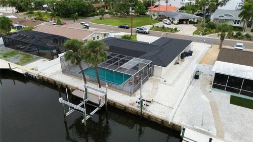 9911 Royal Palm Dr, BRADENTON, FL, 34210-1246 | Card Image
