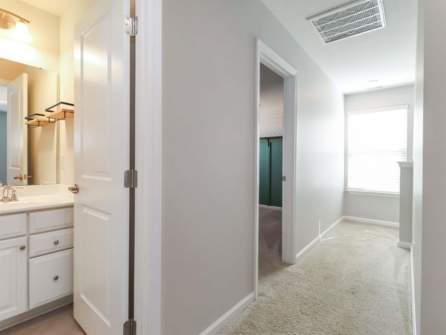 510 Bucklebury Rd, House other with 3 bedrooms, 3 bathrooms and null parking in Greer SC | Image 11