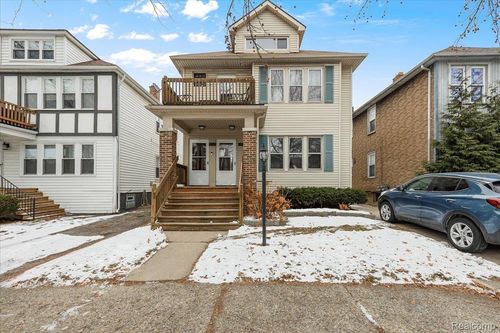 1318 Wayburn St, Grosse Pointe Park, MI, 48230-1071 | Card Image