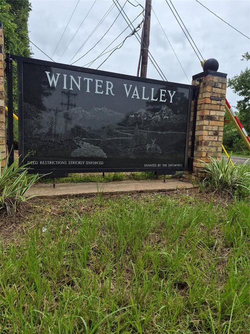 380 County Road 6494, Dayton, TX, 77535-9579 | Card Image