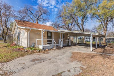 1000 N 7th St, House other with 2 bedrooms, 2 bathrooms and null parking in Salina KS | Image 2