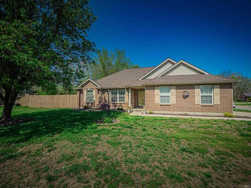 312 E Evergreen Rd, Evansville, IN, 47711-7233 | Card Image