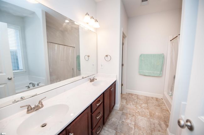 920 Ravenfield Dr, House other with 4 bedrooms, 3 bathrooms and 2 parking in Duncan SC | Image 28