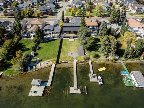 692 W Chestermere Dr, Chestermere, AB, T1X1B5 | Card Image