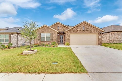 237 Wild Onion Ln, Fort Worth, TX, 76131-2490 | Card Image