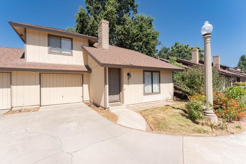 839 W Arlen Court, Visalia, CA, 93277 | Card Image