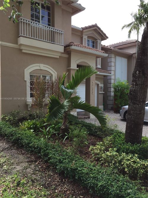7233 Nw 113th Ct, Doral, FL, 33178-3697 | Card Image