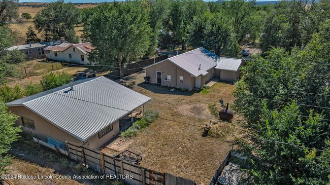 109 E 3 Rd St, House other with 3 bedrooms, 2 bathrooms and null parking in Capitan NM | Image 71