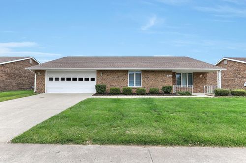 329 Bishop Dr, London, OH, 43140-8585 | Card Image