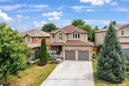 84 Gore Dr, Barrie, ON, L4N0A9 | Card Image