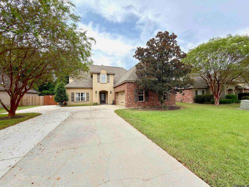 12249 Canterbury Park Dr, Geismar, LA, 70734-3271 | Card Image