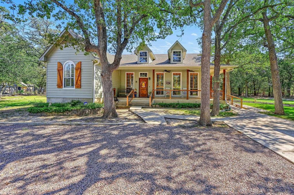Santa Fe Trl, Gainesville, TX 76240