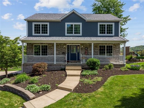 670 Meadowbrook Rd, Trafford, PA, 15085-2817 | Card Image