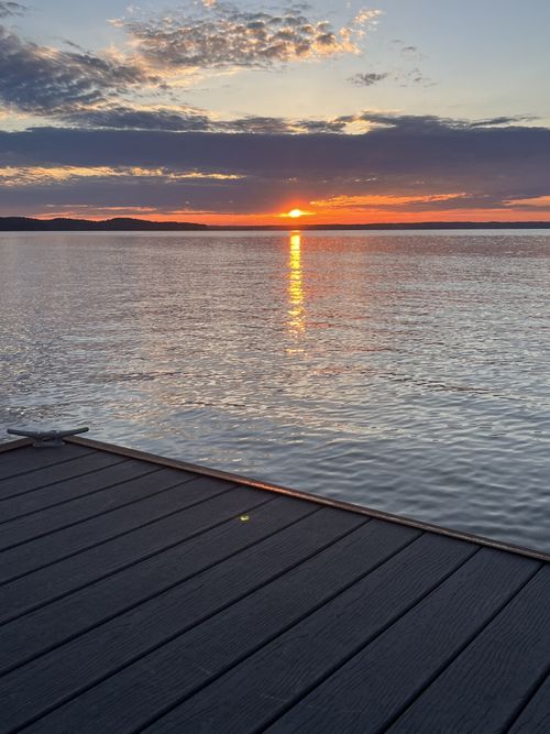 311 Riverview Dr, Dover, TN, 37058-5490 | Card Image