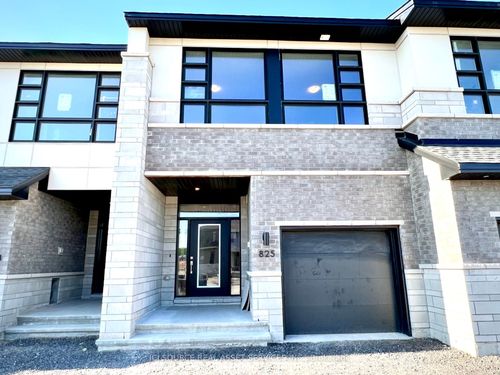 825 Solarium Ave, Manotick, ON, K4M0R4 | Card Image