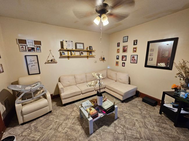 934 - 932-934 Connecticut Ave, Home with 5 bedrooms, 3 bathrooms and null parking in Bridgeport CT | Image 5