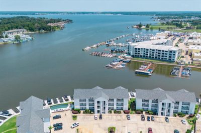 C202 - 168 Lake Point Boulevard, Home with 2 bedrooms, 1 bathrooms and null parking in Conroe TX | Image 1