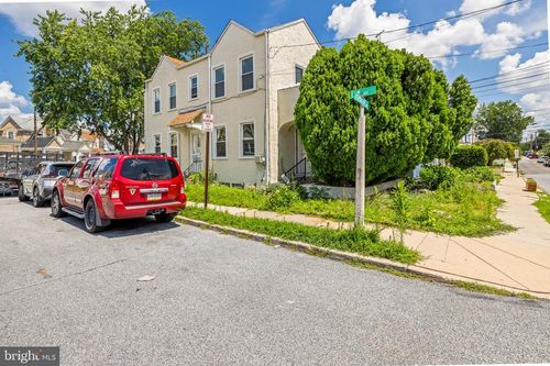 129 S Keystone Ave, UPPER DARBY, PA, 19082-2116 | Card Image