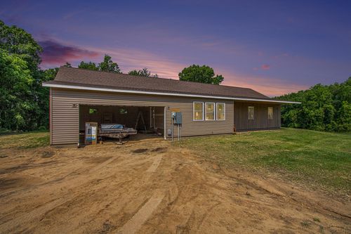 89492 County Road 690, Benton Harbor, MI, 49022 | Card Image