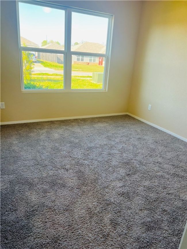 713 Nw 70 Th Ave, House other with 3 bedrooms, 2 bathrooms and null parking in Bentonville AR | Image 14