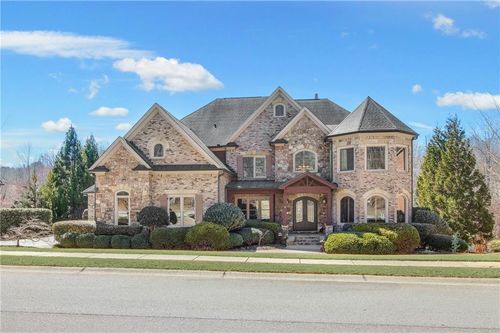 5871 Yoshino Cherry Ln, Braselton, GA, 30517-7024 | Card Image