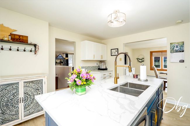 395 Magnolia Ave, House other with 3 bedrooms, 2 bathrooms and 2 parking in Gurnee IL | Image 19