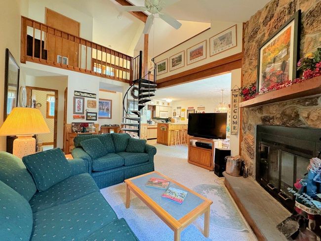 4F - 34 Sugar Brook Rd, Condo with 3 bedrooms, 3 bathrooms and null parking in Peru VT | Image 5