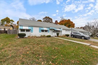 115 Lawnview Dr, House other with 3 bedrooms, 1 bathrooms and 2 parking in Braintree MA | Image 2