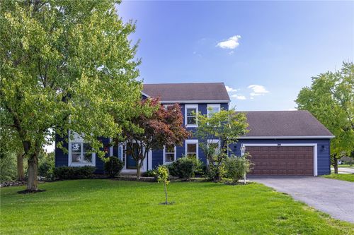 1 Waycross Rd, Fairport, NY, 14450-9357 | Card Image