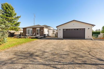 222 Corbett Dr, House other with 3 bedrooms, 2 bathrooms and 14 parking in Pontypool ON | Image 1