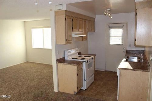 1237 Saratoga Ave, Ventura, CA, 93003 | Card Image