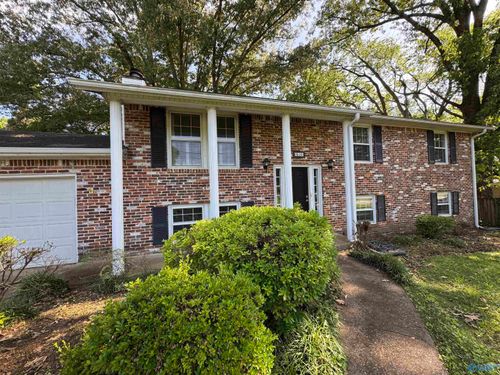 516 Valley View Ter Se, Huntsville, AL, 35803-1018 | Card Image
