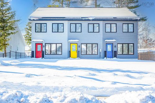 349 Glen Allan Drive, Bridgewater, NS, B4V0A7 | Card Image