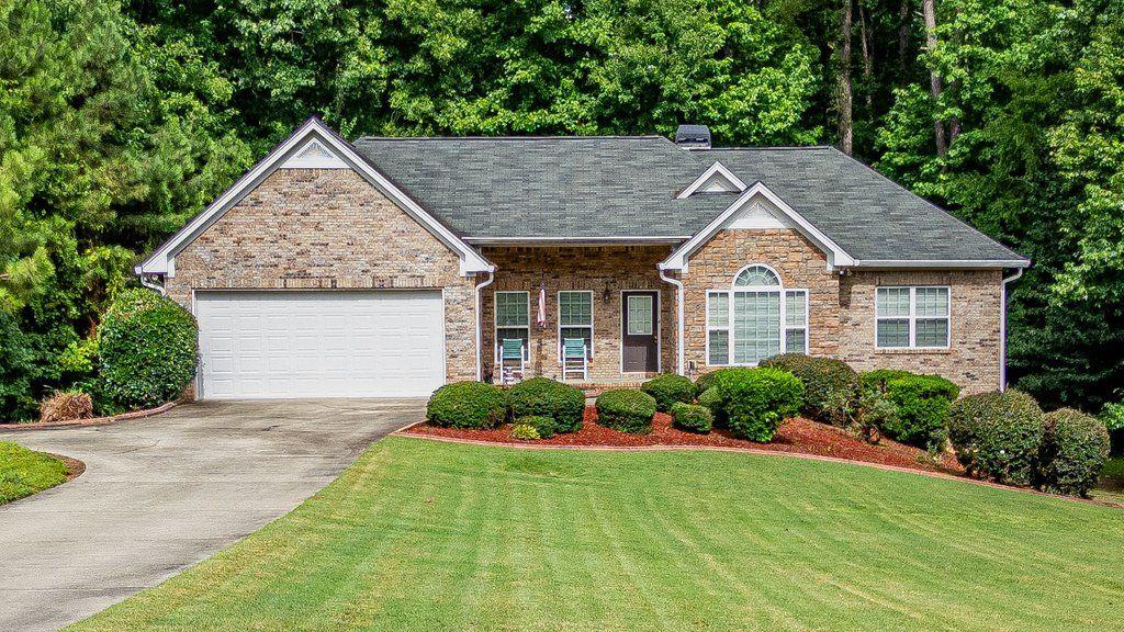 Woodridge Dr, Douglasville, GA 30134