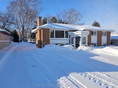 unit-2-398 Kingsway St, Kincardine, ON, N2Z1W3 | Card Image